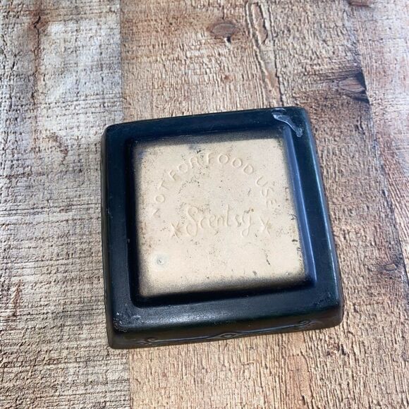 Scentsy DSW-HOPE Cross Full Size Wax Warmer - Picture 16 of 16